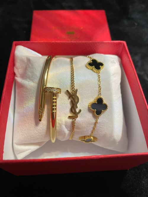 التوصيل بالمجان✅bracelets (van cleef_riviere_clou_cartier_saint Laurent) meilleur pack 😍🔥  باك براسلي بجميع الانواع💫