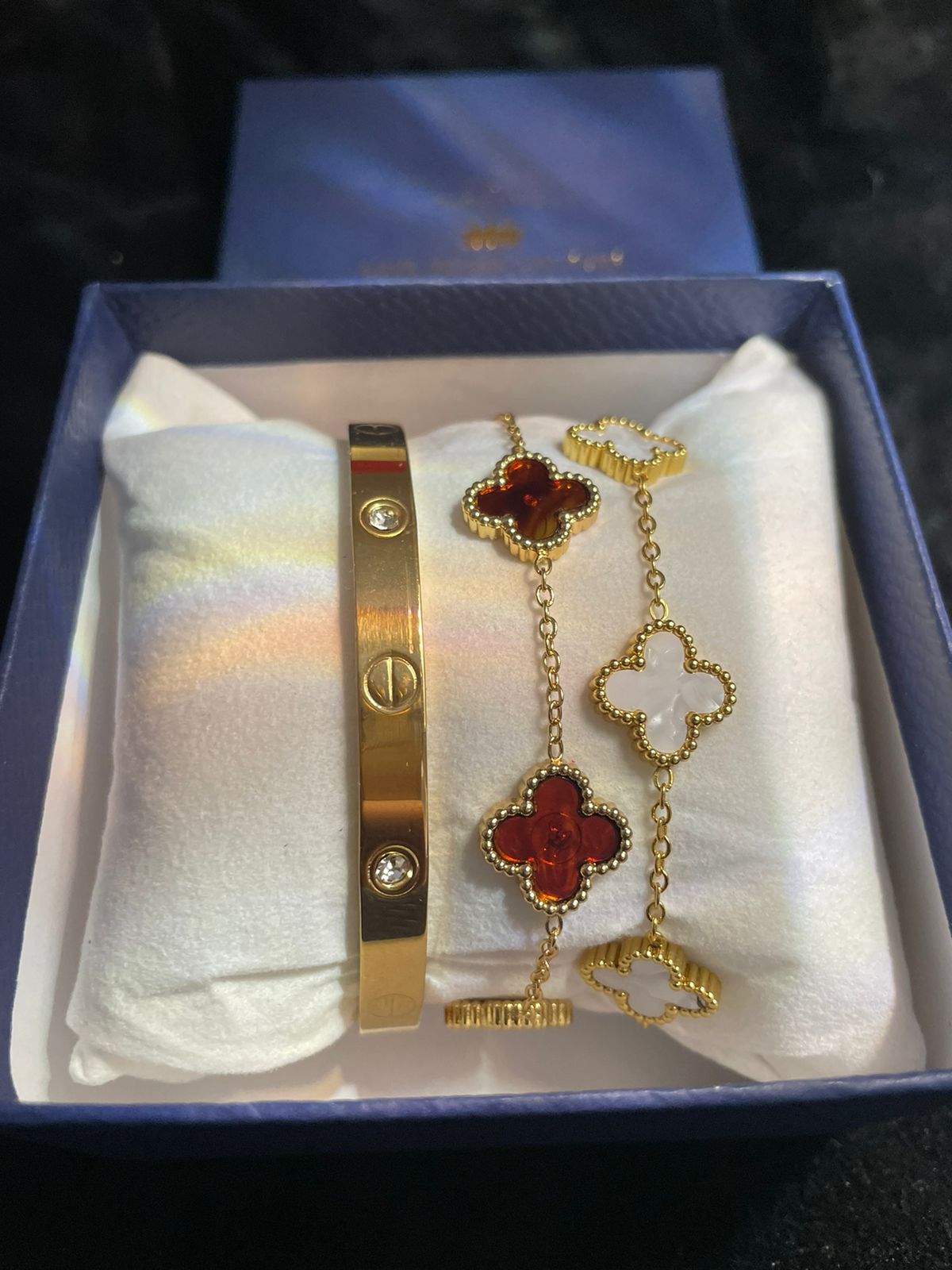 التوصيل بالمجان✅bracelets (van cleef_riviere_clou_cartier_saint Laurent) meilleur pack 😍🔥  باك براسلي بجميع الانواع💫